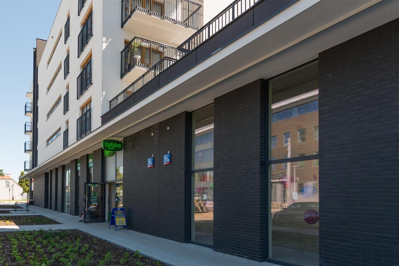 Okecie Airport Studio Bakalarska 2 P&O Serviced Apartments Varşovia Exterior foto
